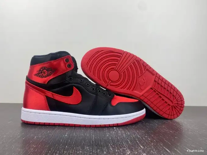 Jordan High FD4810-061 Bred WMNS Air 1 Satin OG 0511
